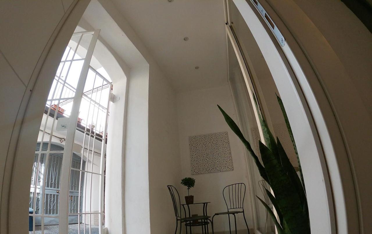 Апартаменты Casa Abbatuzzu Ачиреале Экстерьер фото